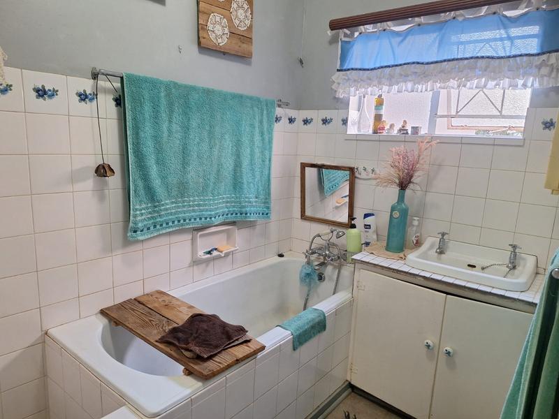 4 Bedroom Property for Sale in Roosheuwel North West